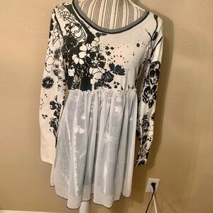 Vintage Dress Small DG2 White Black Floral design Taffeta Overlay NEW